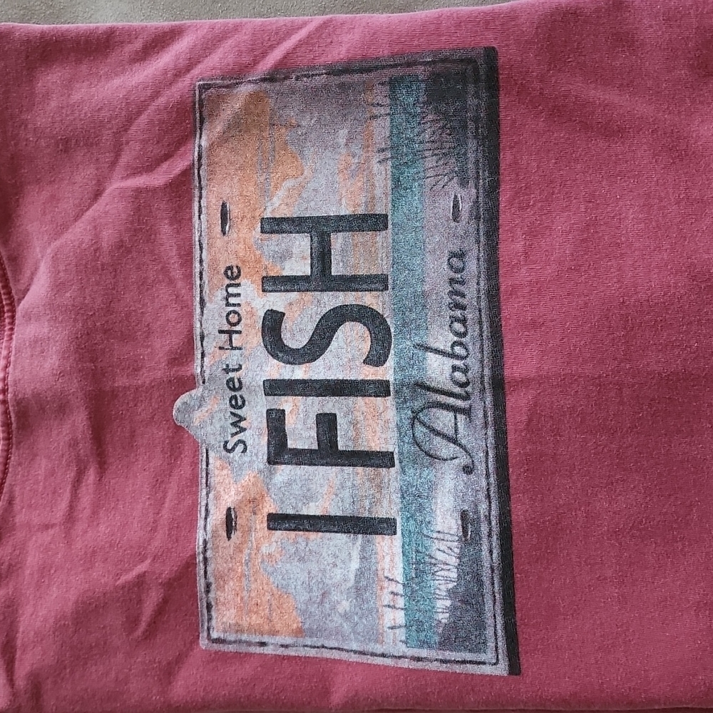Comfort Colors Men's Fish T-Shirt - Picture 3 of 6